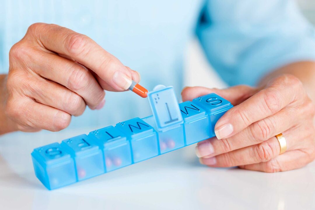 prescription of antibacterial drugs for the treatment of prostatitis